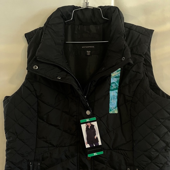 Weatherproof Women's vest button up  Black with pockets  size XL New with Tags - Picture 3 of 11